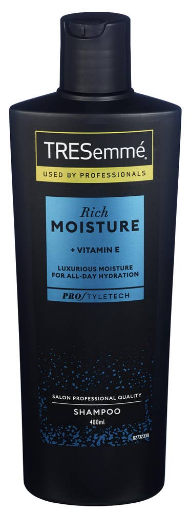 TRESemmé Rich Moisture Shampoo For tørt og skadet hår