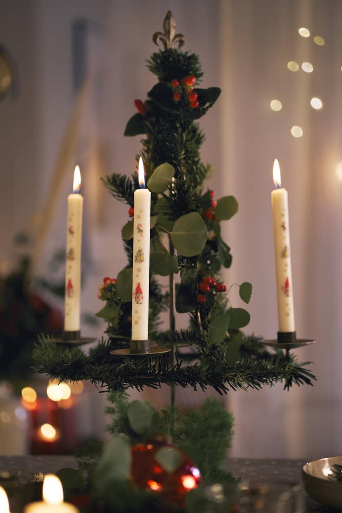 Duni Kronelys med julemotiv