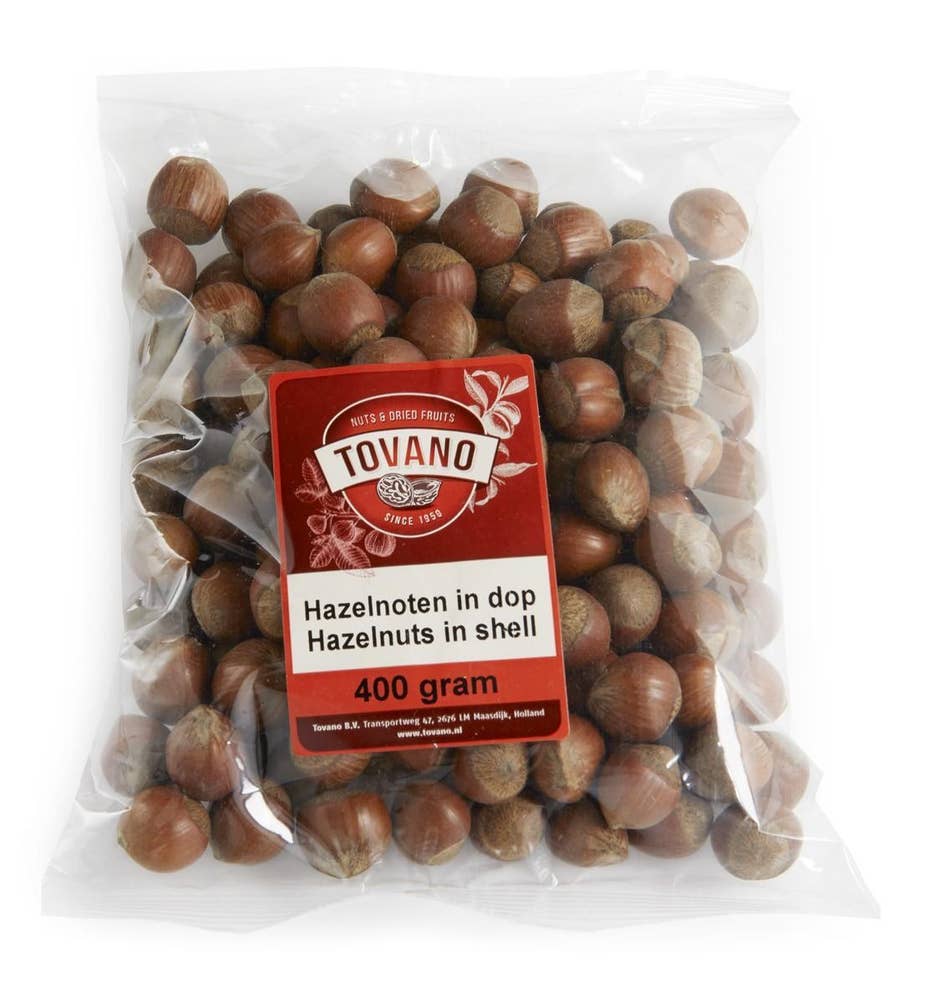 Hasselnøtter med Skall