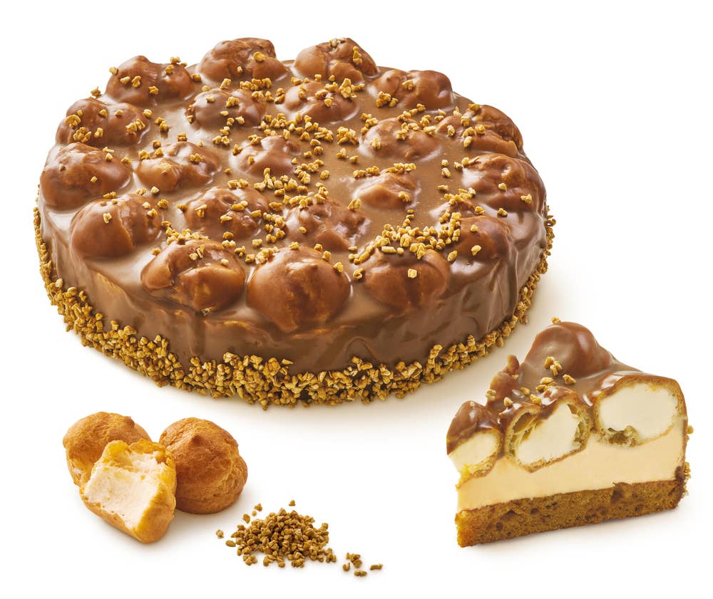 My Bakery Karamellmousse kake toppet med vannbakkels