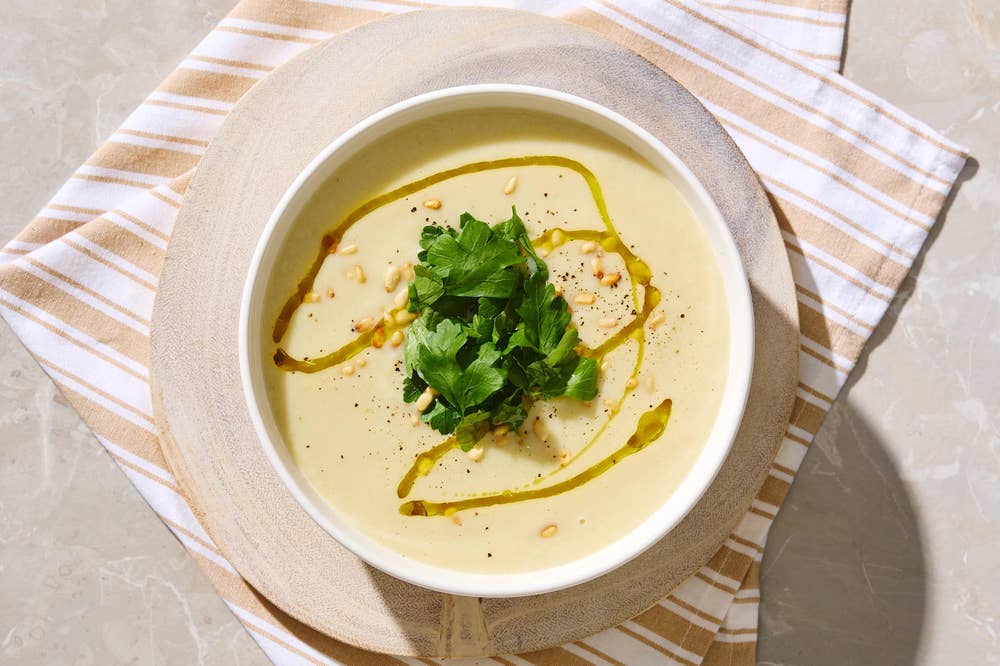 Foodyfly Blomkålsuppe med nepe og persillerot