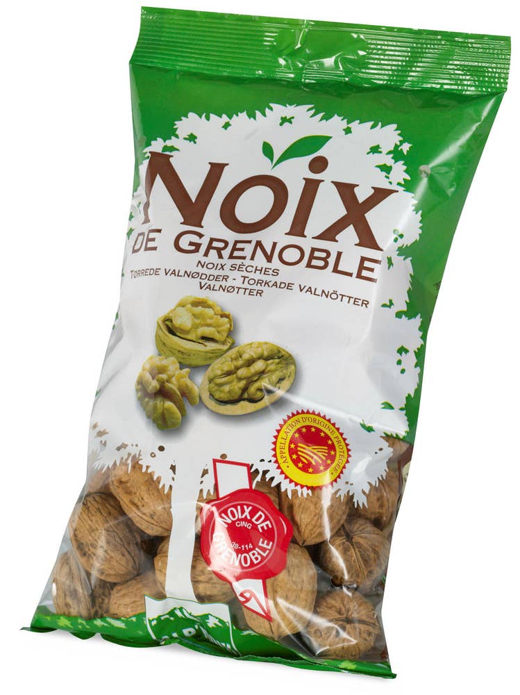 Valnøtter Med Skall