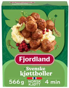 Fjordland Svenske kjøttboller I fløtesaus med potetstappe og tyttebærsyltetøy