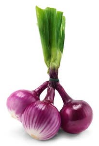 Fersk Rød løk i Bunt 500 g, Norge