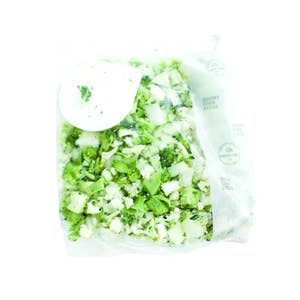 Grillklare blomkål og brokkolisalat med Rømmedressing