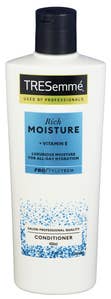 TRESemmé Rich Moisture balsam For tørt og skadet hår