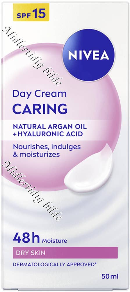 Nivea Nourishing Day Cream SPF 15