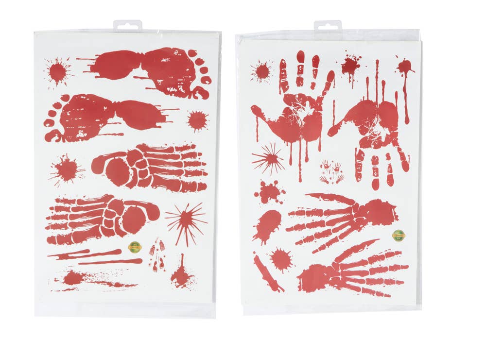 AB Alrik Hedlund Vindusdekor med blodige hender og føtter