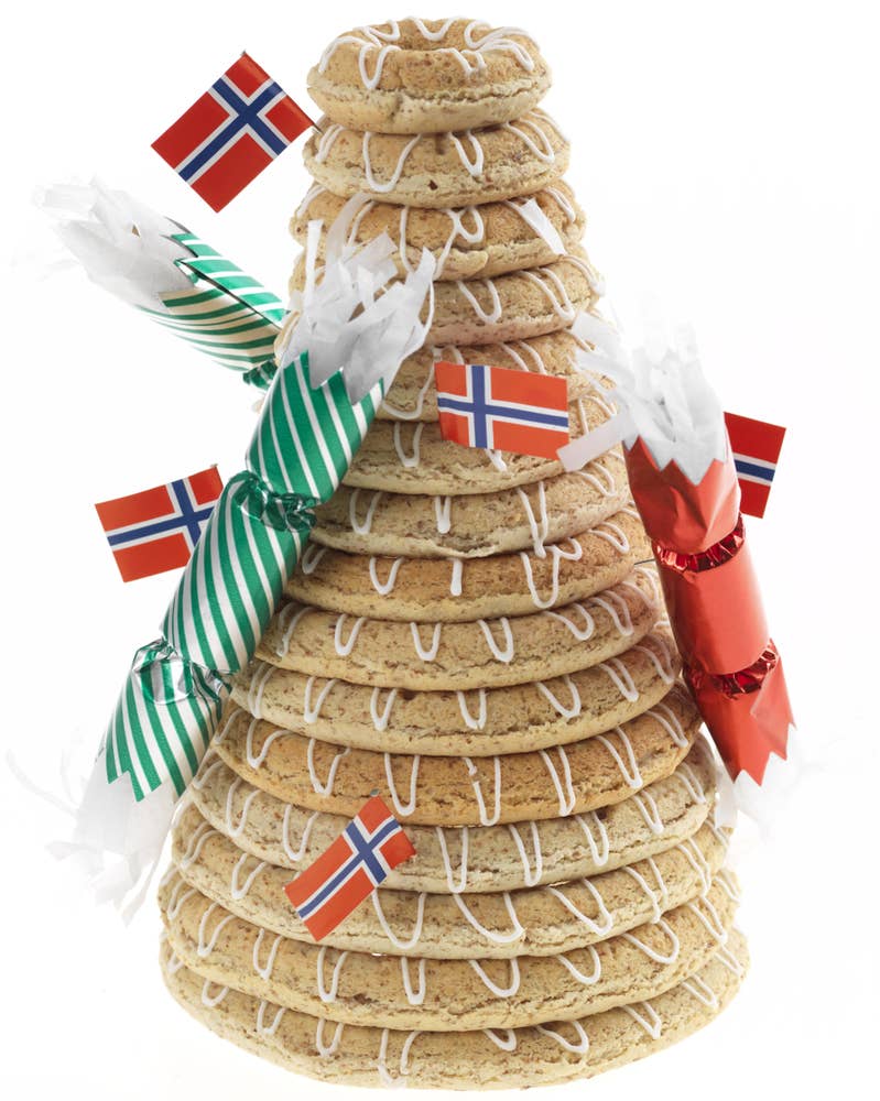 Kransekakebakeren Kransekake 18 ringer