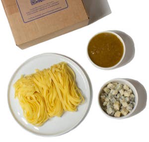 Felloni Spekehus Middagskit Tagliatelle med valnøttpesto og gorgonzola