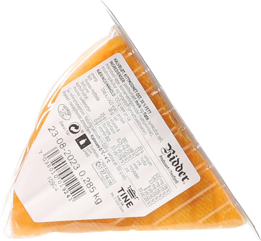 TINE Ridderost Kittmodnet Ost 38%