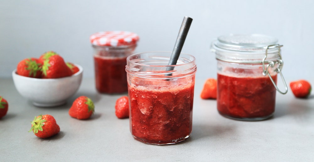 Raskt jordbærsyltetøy