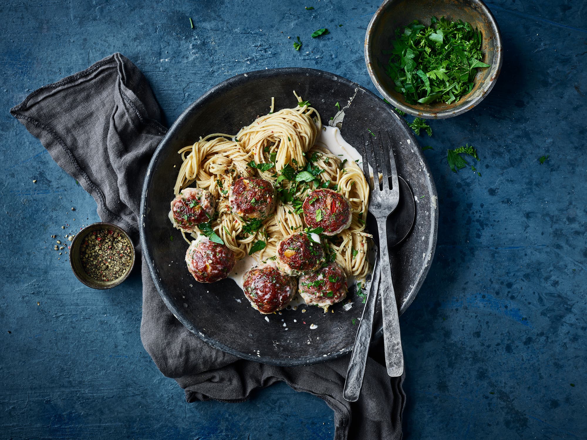 Spaghetti med spicy veggieboller