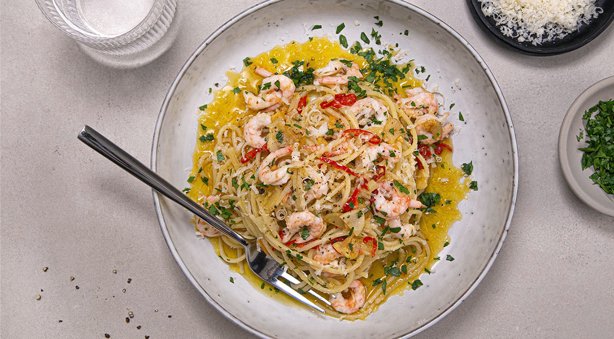 Spaghetti aglio e olio med reker