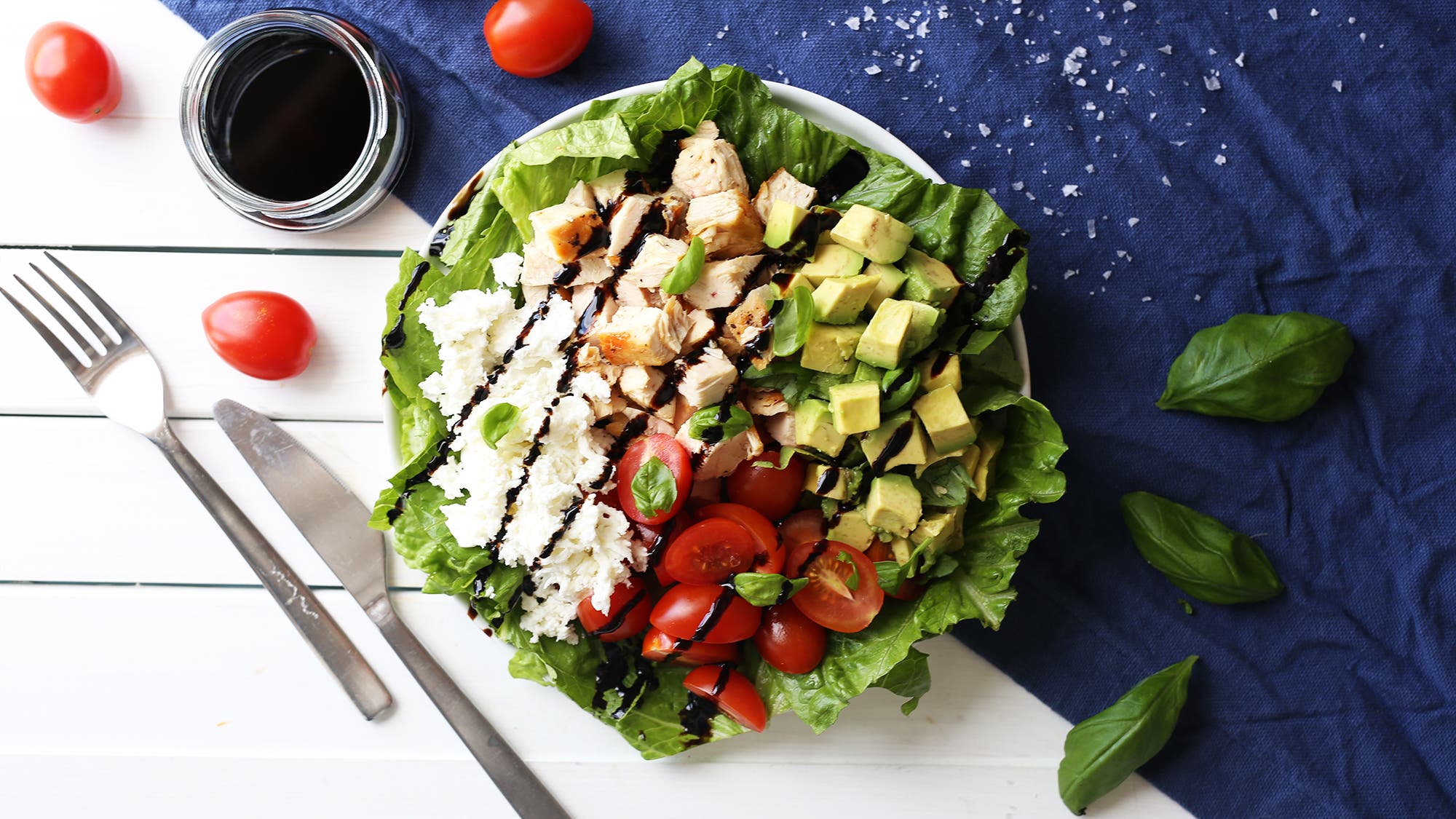 Capresesalat med kylling og avocado