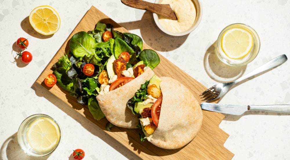 Halloumi- og avokadopita