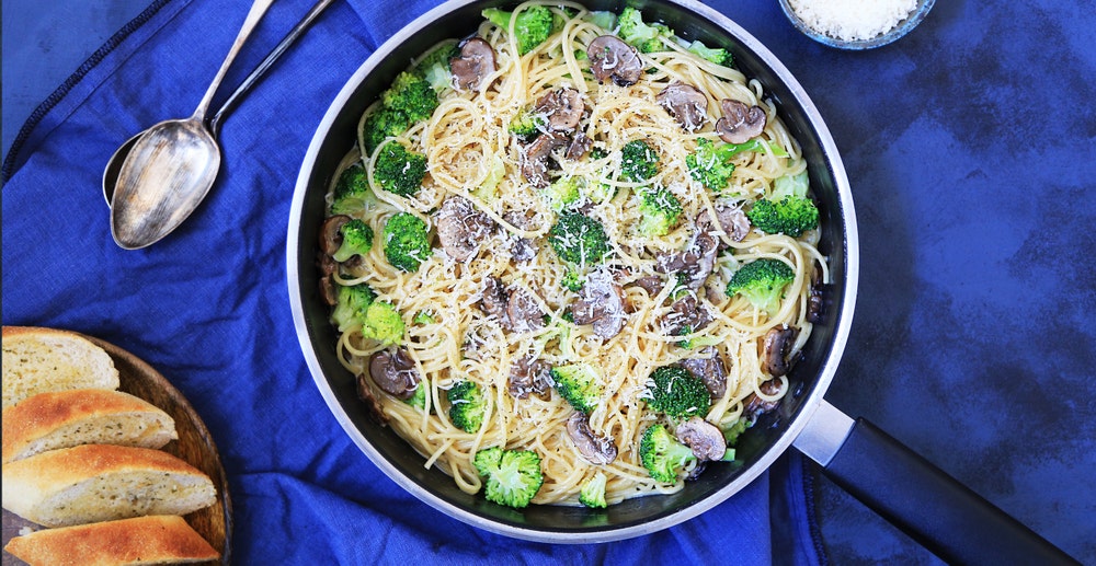 Kremet pasta med sopp og brokkoli
