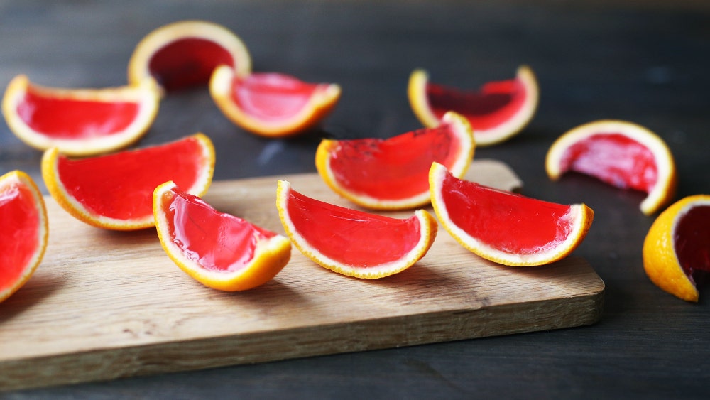 Gelé i appelsinbåter