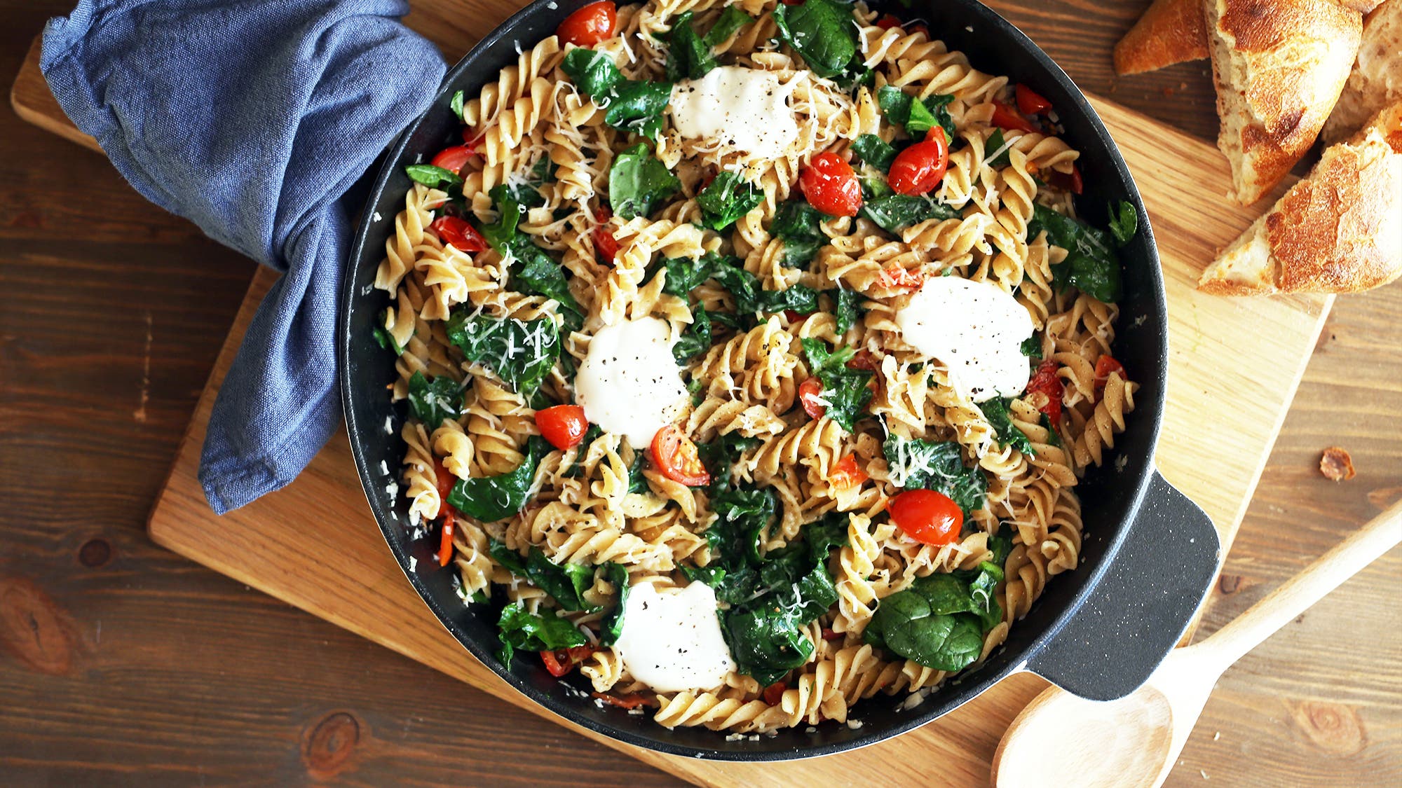 Pastaform med spinat