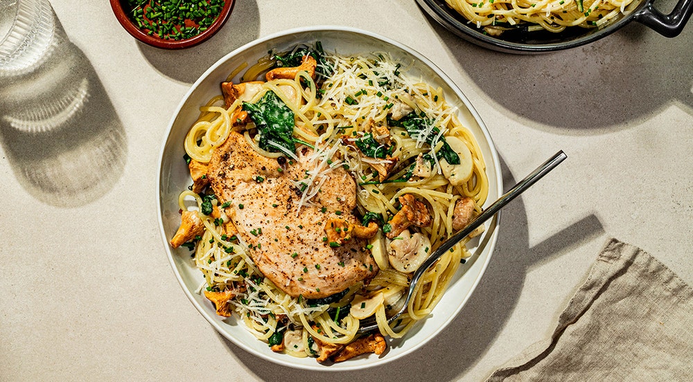 Kremet spaghetti med kylling og sopp