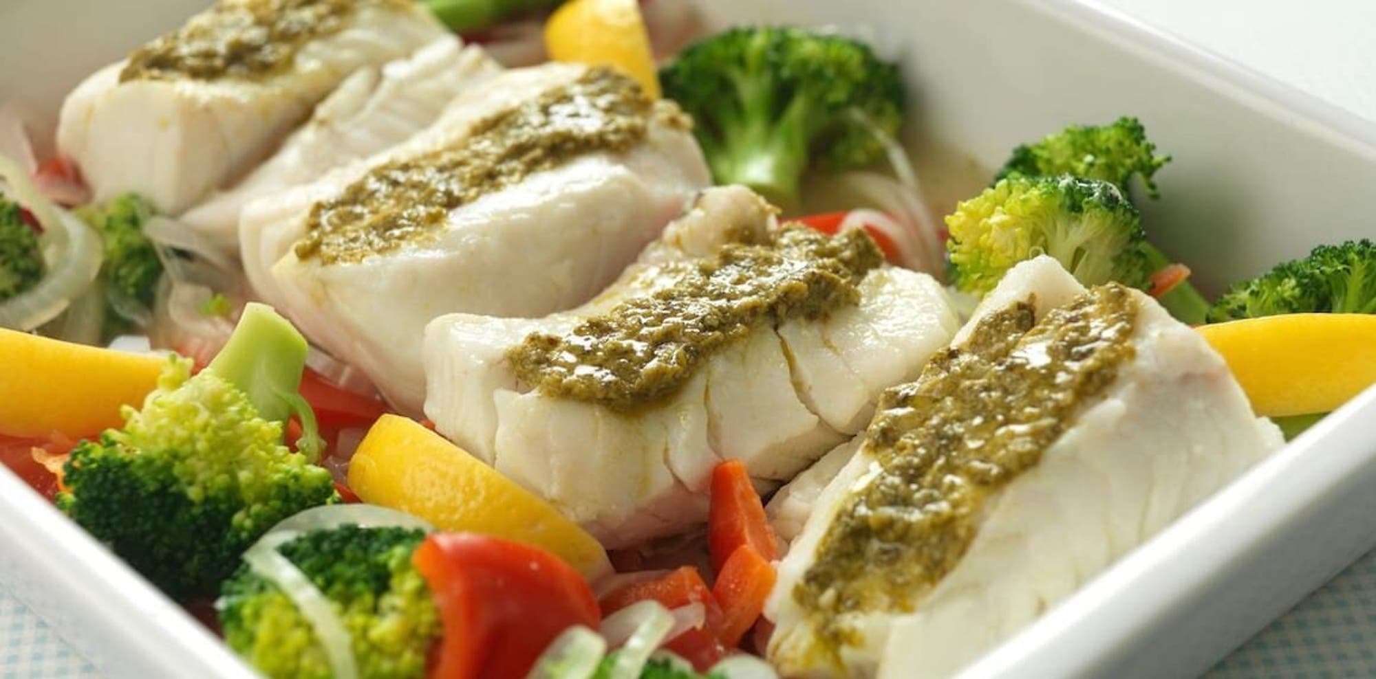 Ovnsbakt torsk med pesto og ris