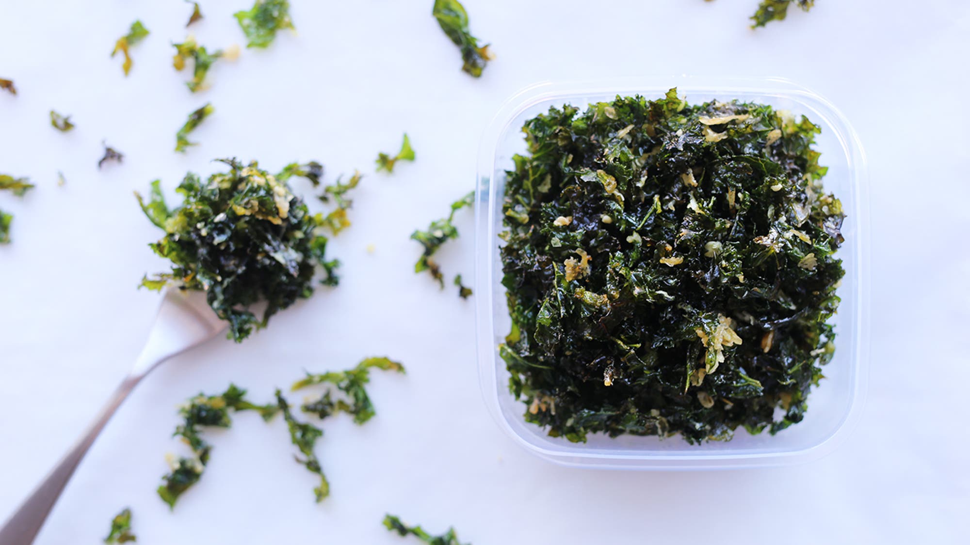 Grønnkålchips med parmesan