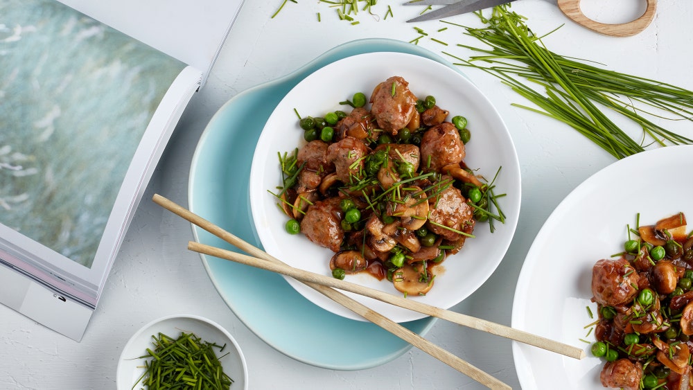 Stekte pølser og champignon i hoisinsaus