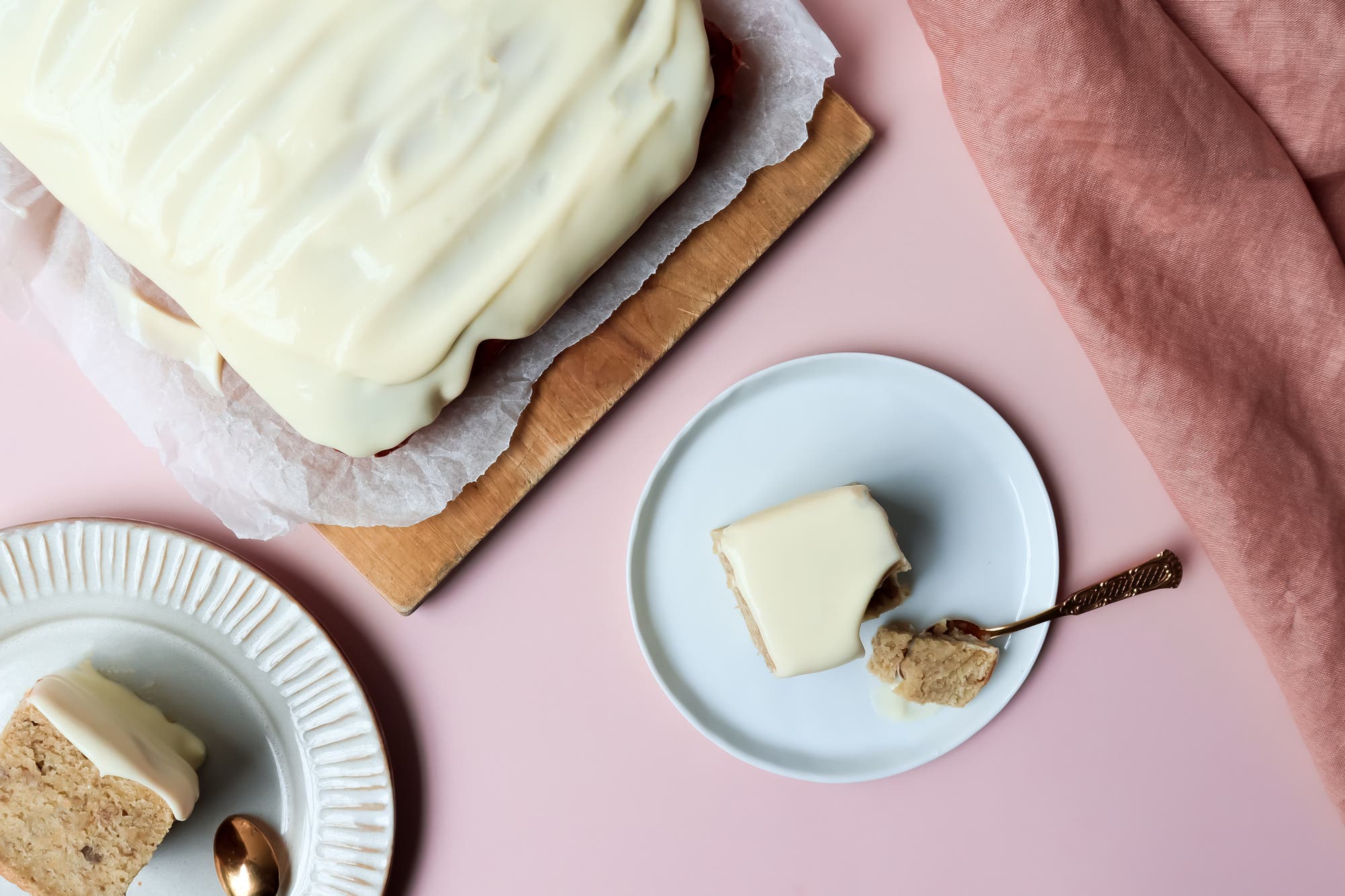 Banankake med ostekrem