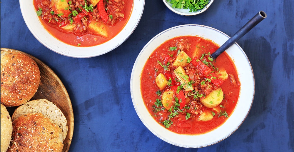 Gulasjsuppe med kjøttdeig