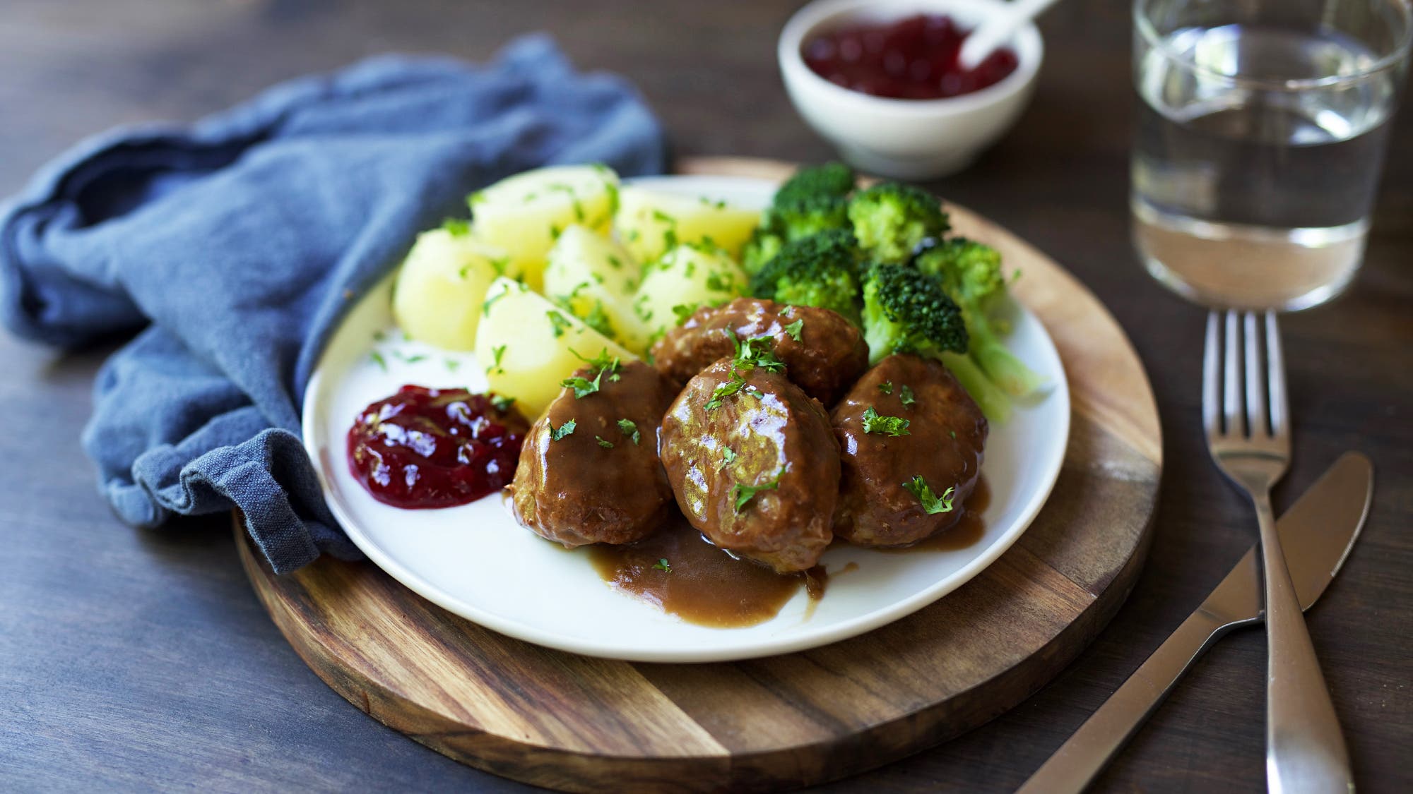 Klassisk kjøttkakemiddag