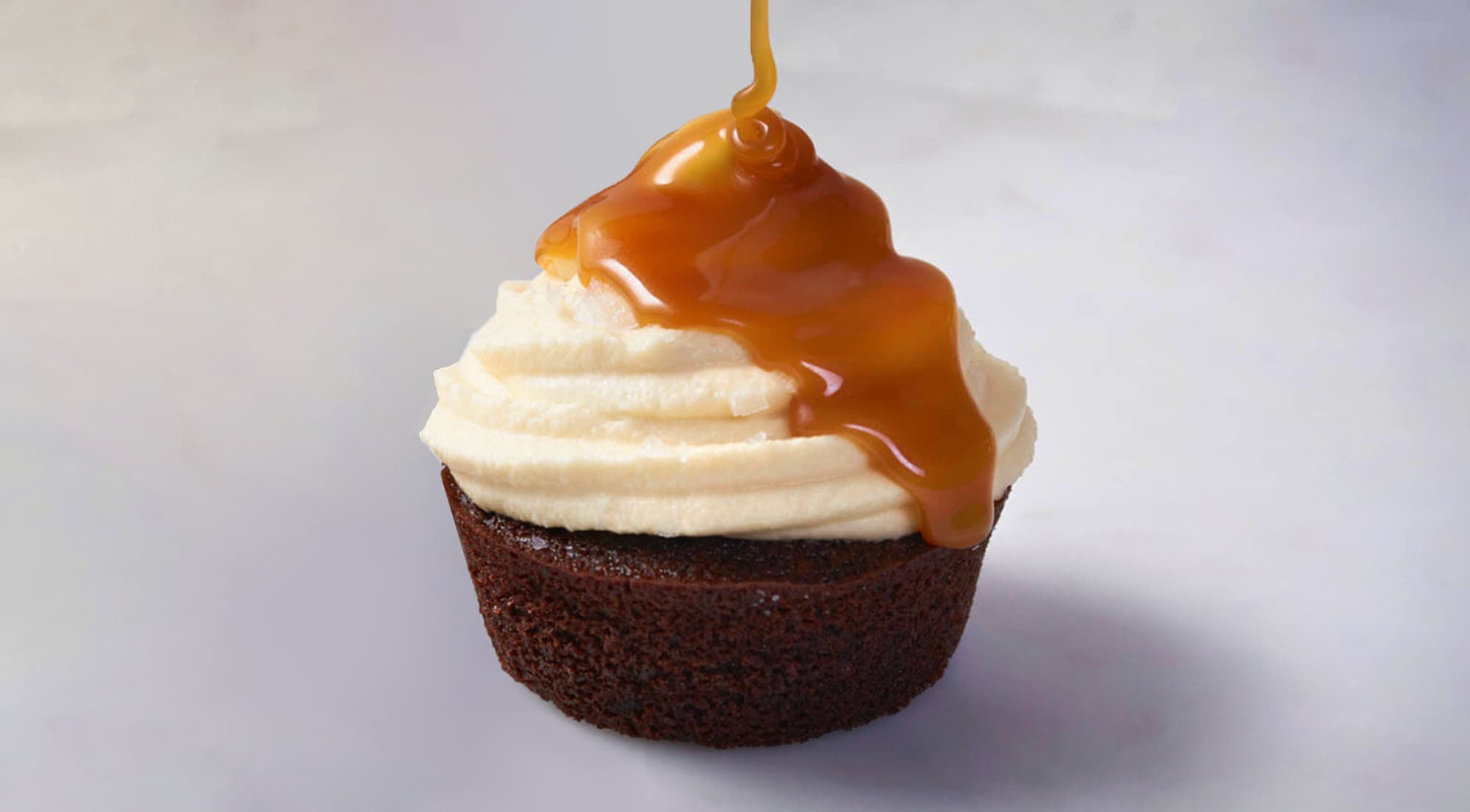 Glutenfri cupcakes med karamell og fin mørk sjokolade