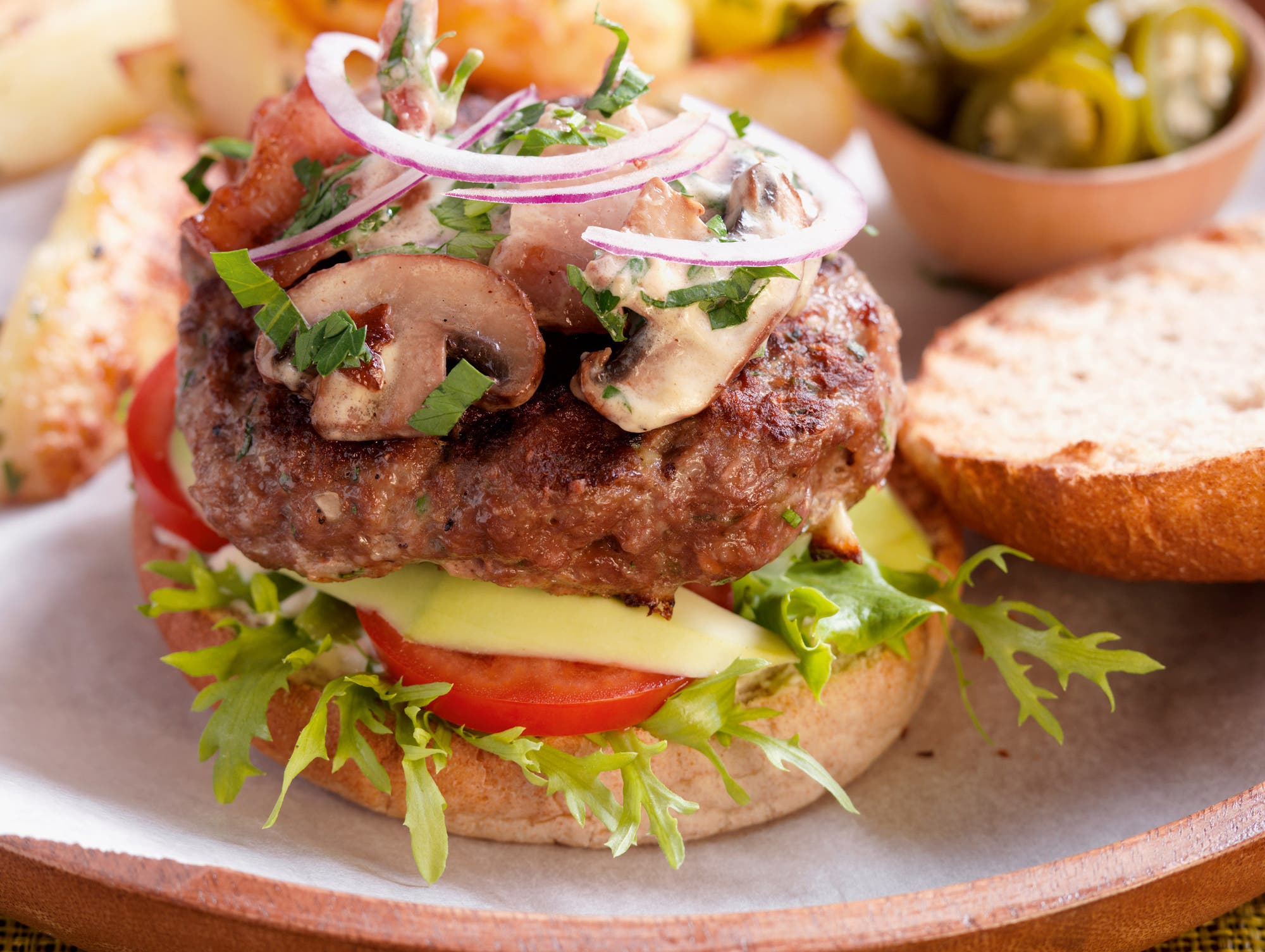 Hamburger med stekte poteter