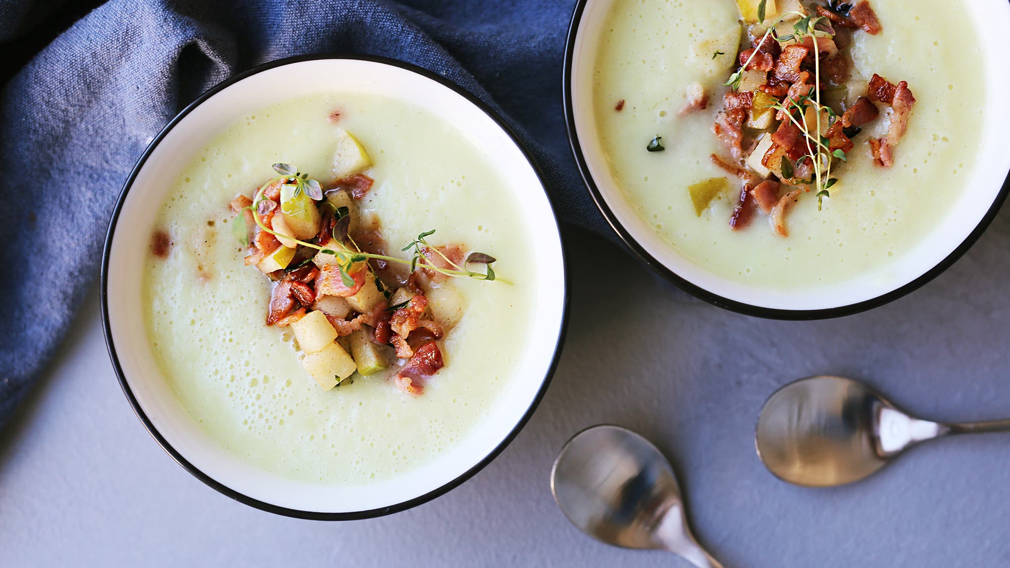 Sellerirotsuppe med eple og bacon