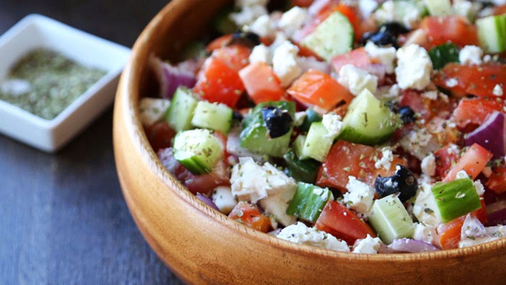 Gresk salat med kylling
