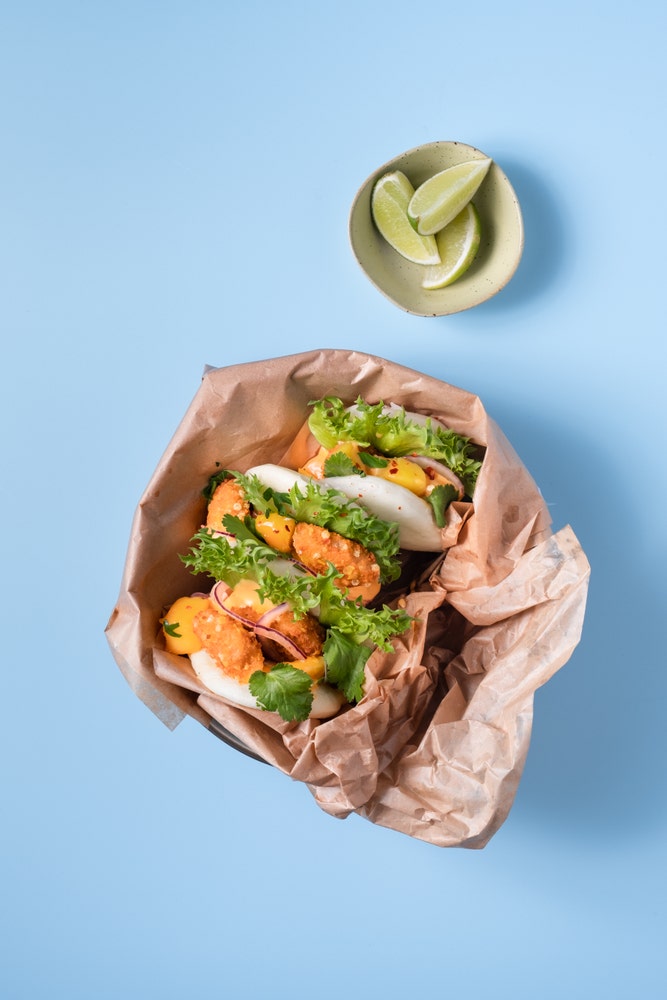 Bao buns med mango og vegetarnuggets