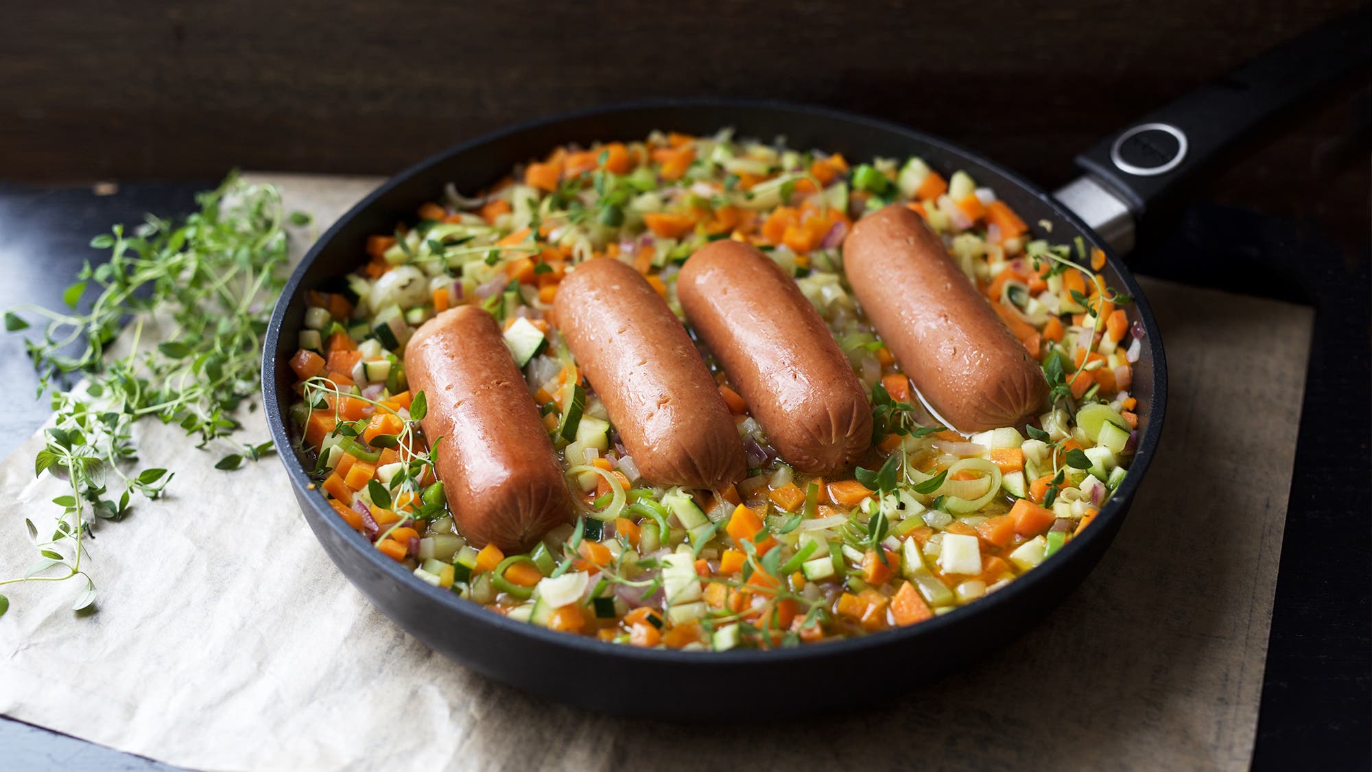 Pølsepanne med grønnsaker