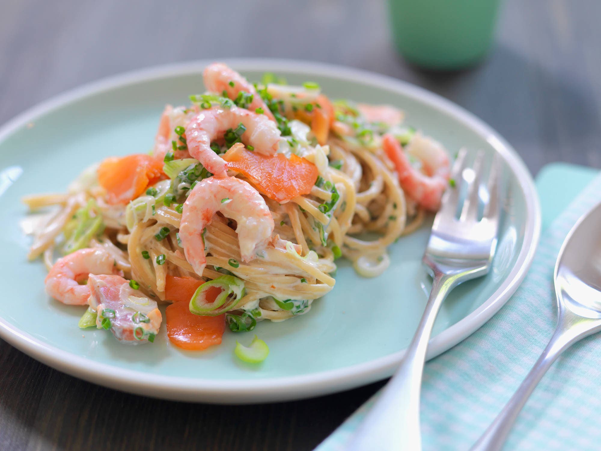 Spaghetti med laks og reker