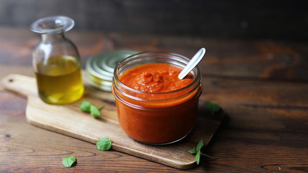 Rød pizzasaus