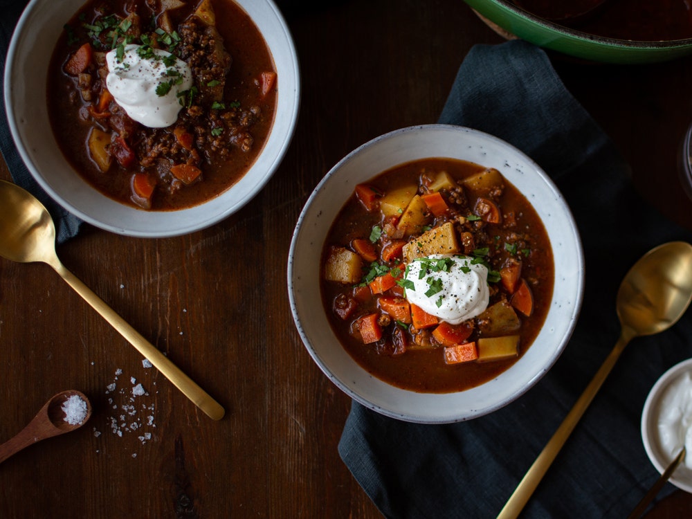 Vegetarisk gulaschsoppa