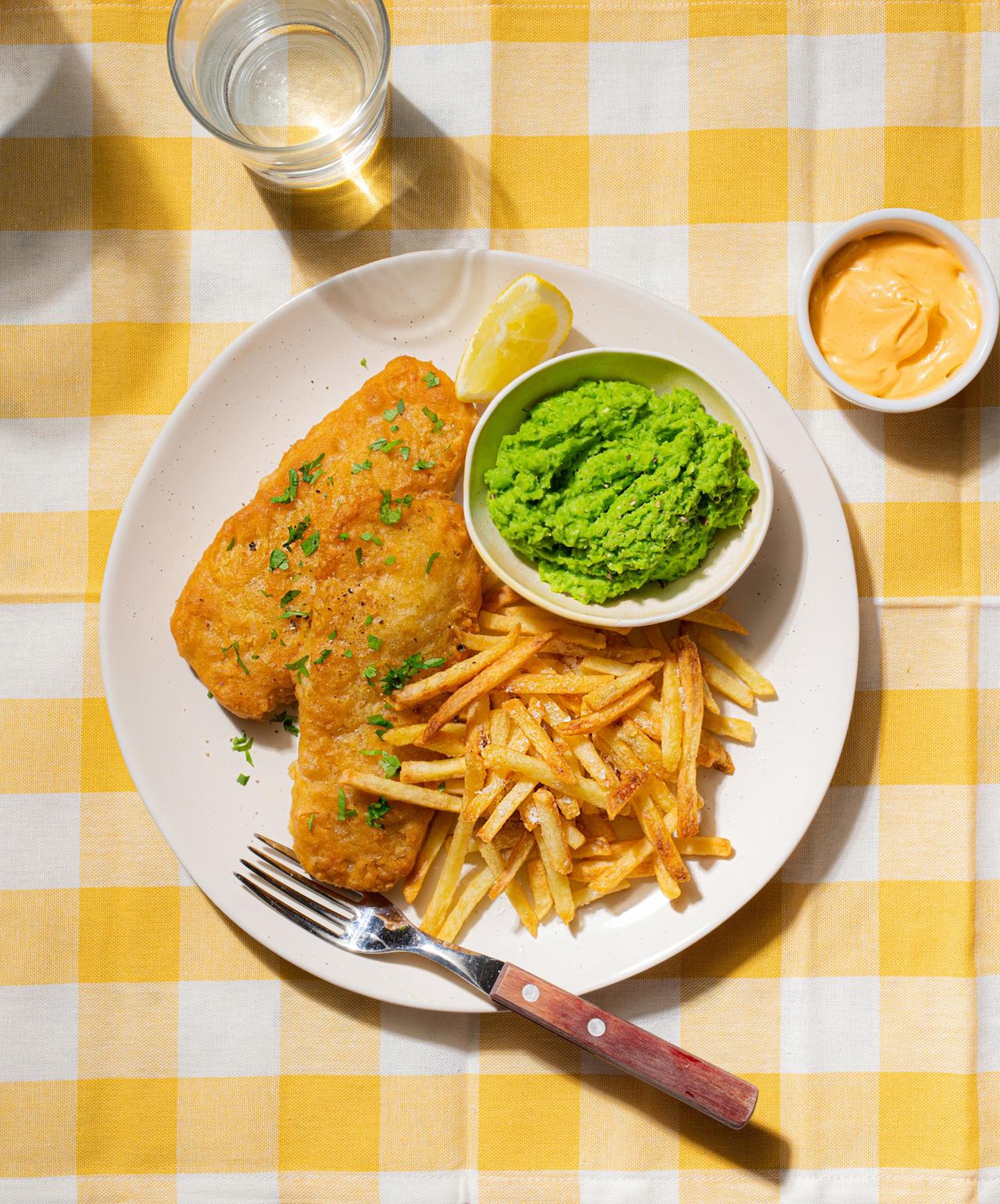 Snabb fish and chips med ärtpuré