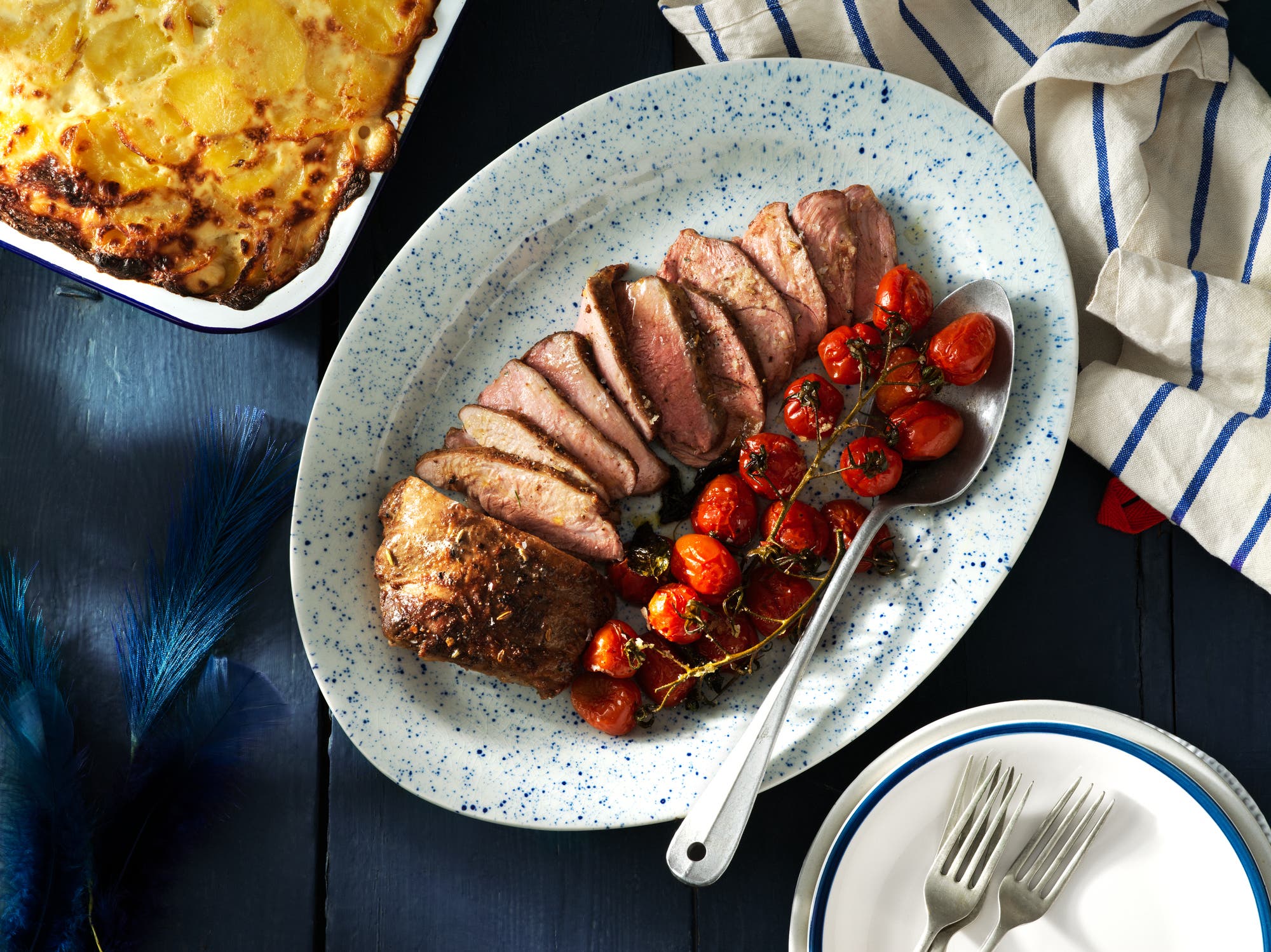 Lammstek med timjan, vitlök och citron