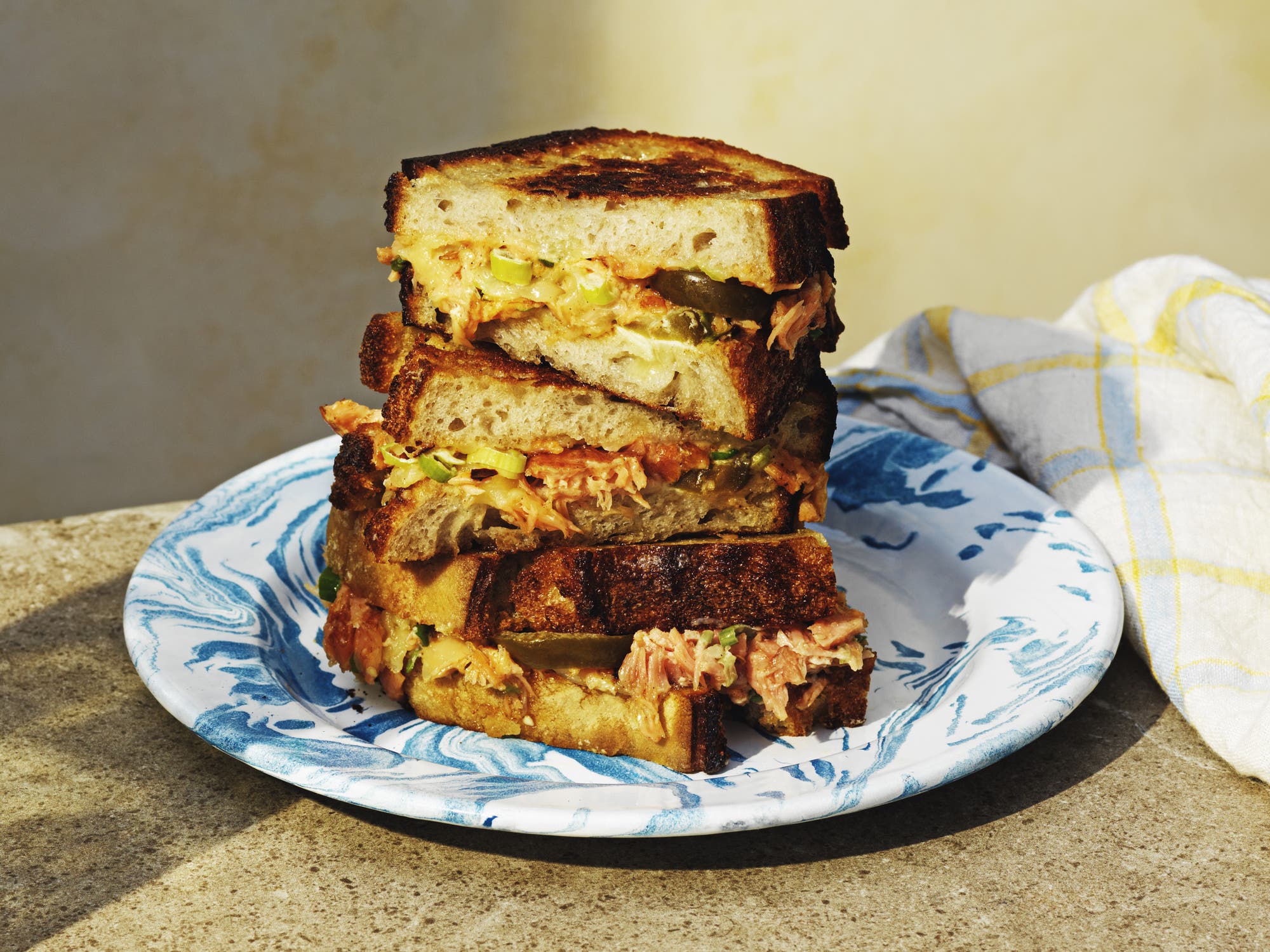 Spicy salmon melt med krämig laxröra