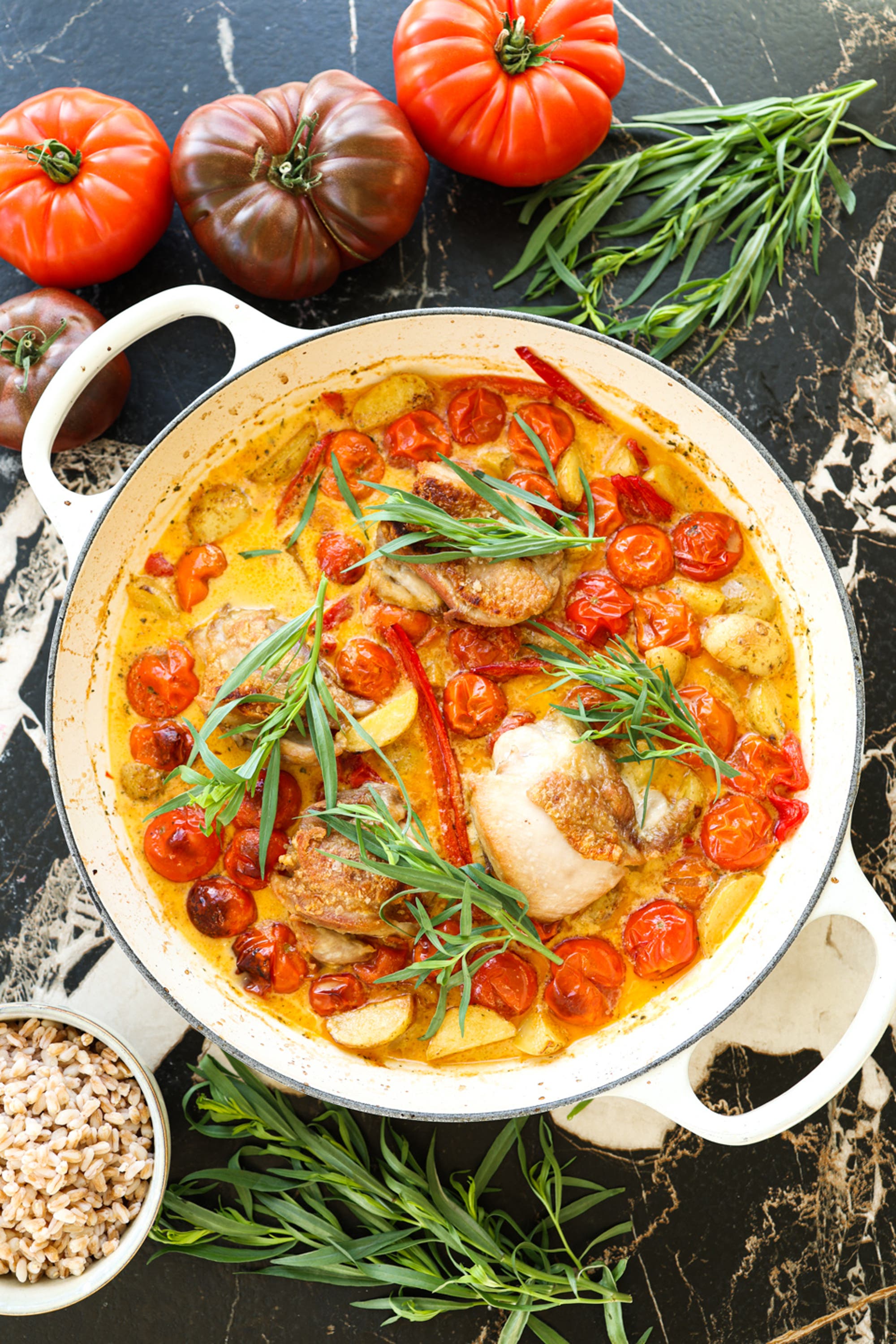 Creamy one pot med kylling og tomater