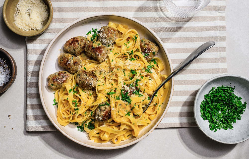 Rask pølsecarbonara