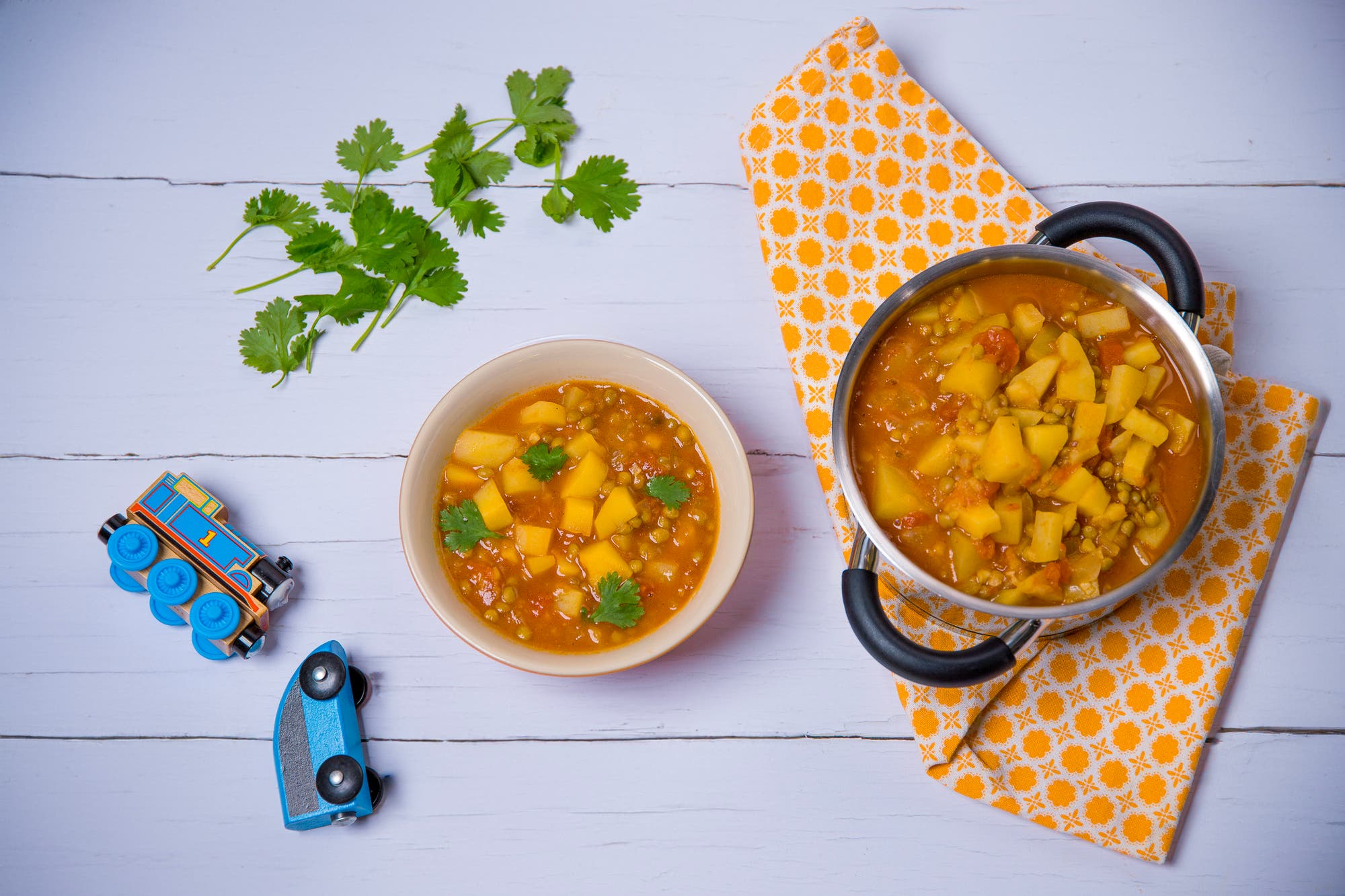 Indisk potetgryte med linser - for barnehager